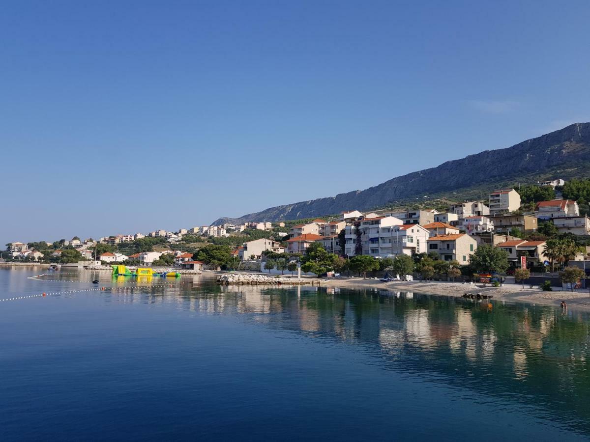 Apartmani Raos Dugi Rat Dış mekan fotoğraf